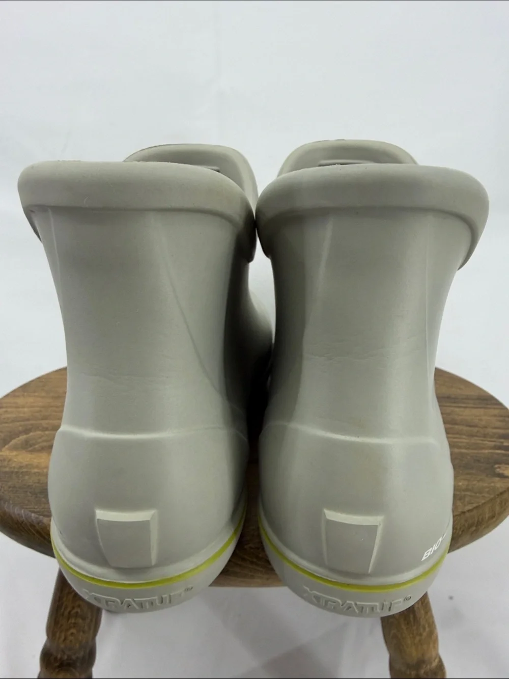 XTRATUF Kids Biolite Ankle Deck Boot in Gray Beige, Rubber Rain Boots, Youth 4